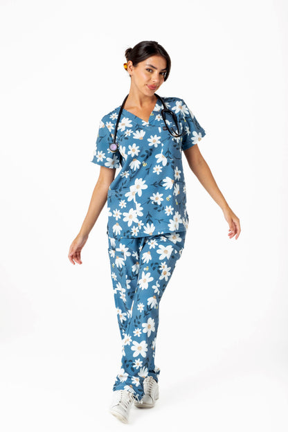 Dusky Daisy Scrub Set