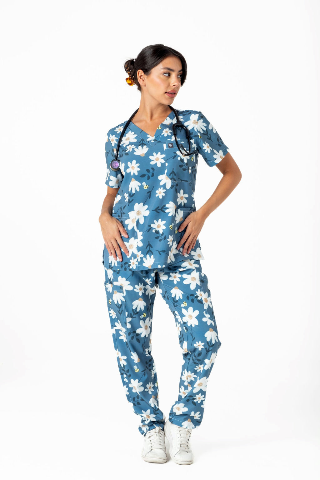 Dusky Daisy Scrub Set