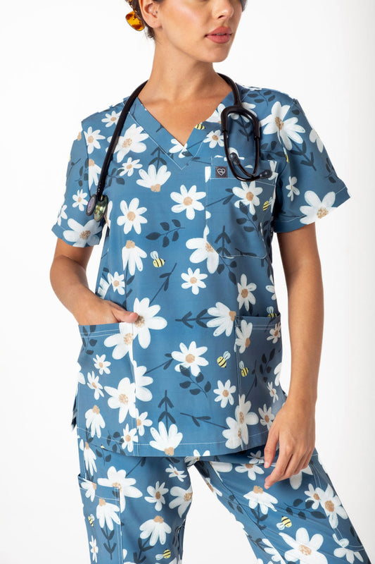 Dusky Daisy Scrub Set