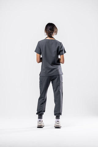 3-Pocket Scrub Top